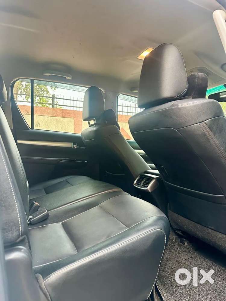 Toyota Hilux 2.8 High 4x4 Mt, 2024, Diesel