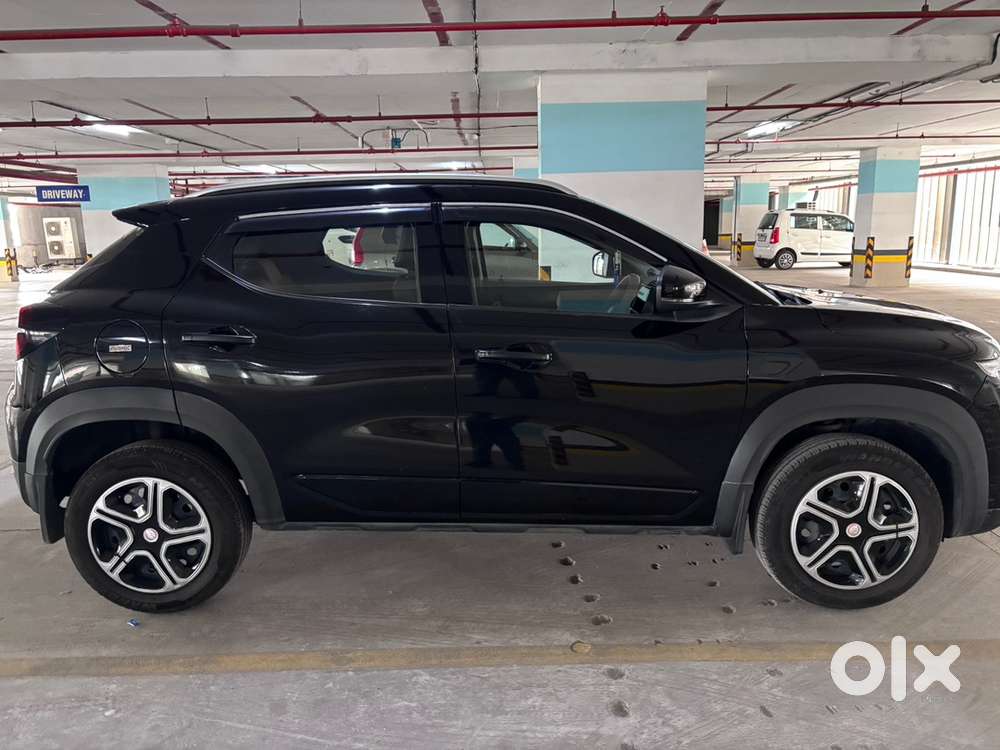 Renault Kiger 2025 Petrol 8800 Km Driven