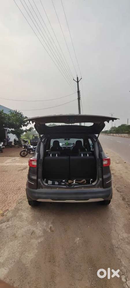 Renault Triber 1.0 Rxt 2022 Model