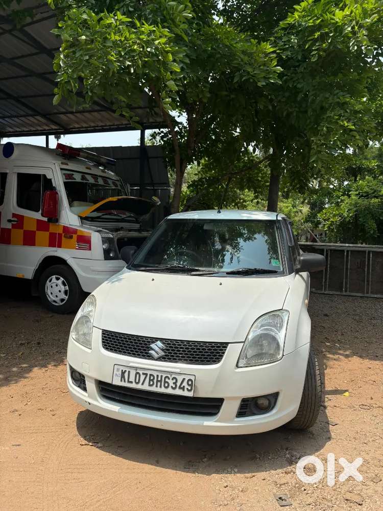 Maruti Suzuki Swift 2008 Petrol 97000 Km Driven