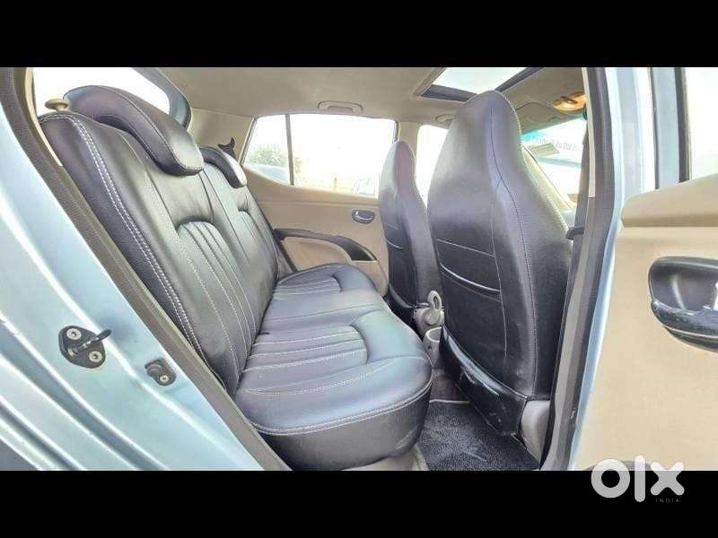 Hyundai I10 Asta Sunroof At, 2011, Petrol