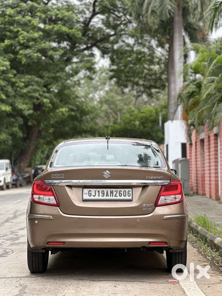 Maruti Suzuki Swift Dzire Zxi + Amt, 2018, Petrol