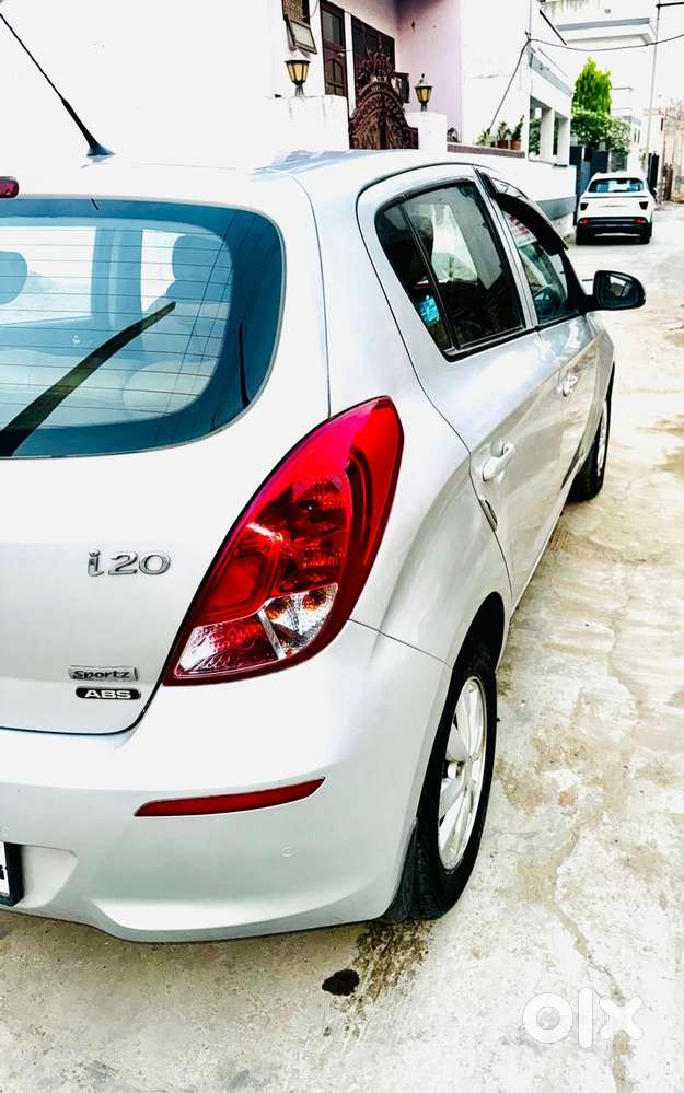 Hyundai I20 2010-2012 1.2 Sportz, 2012, Petrol