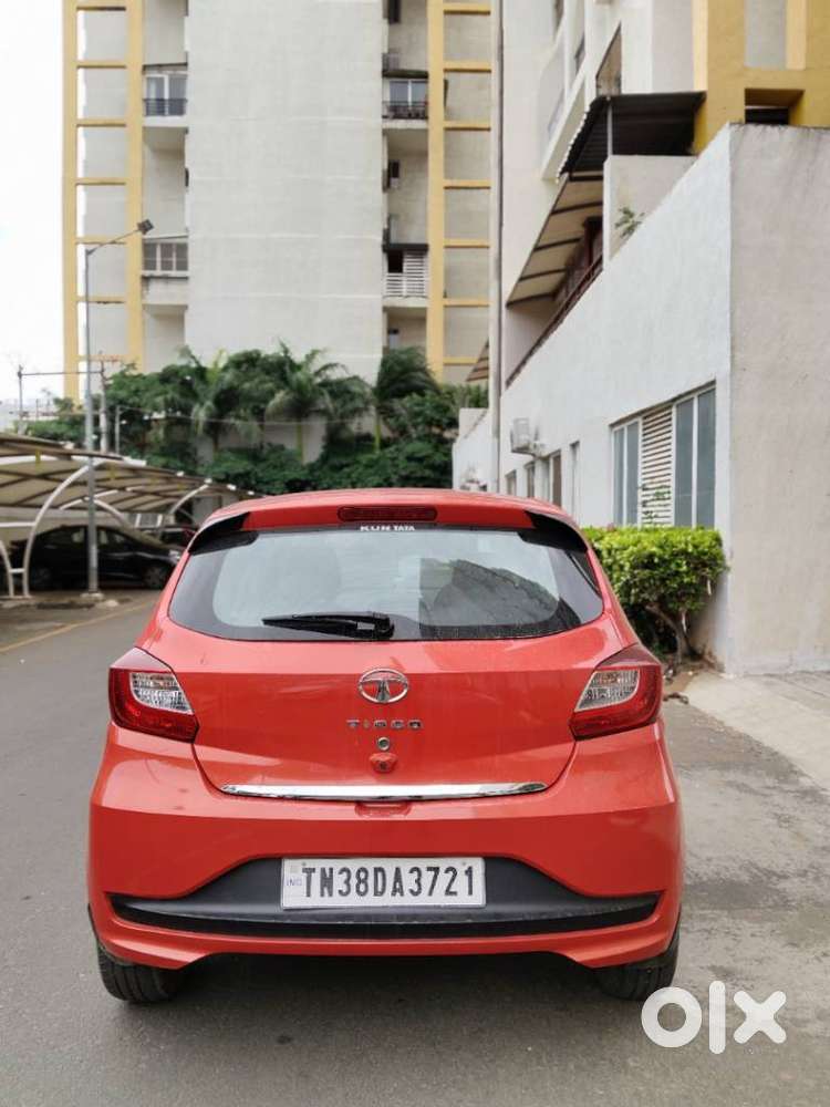 Tata Tiago 1.2 Revotron Xza, 2022, Petrol