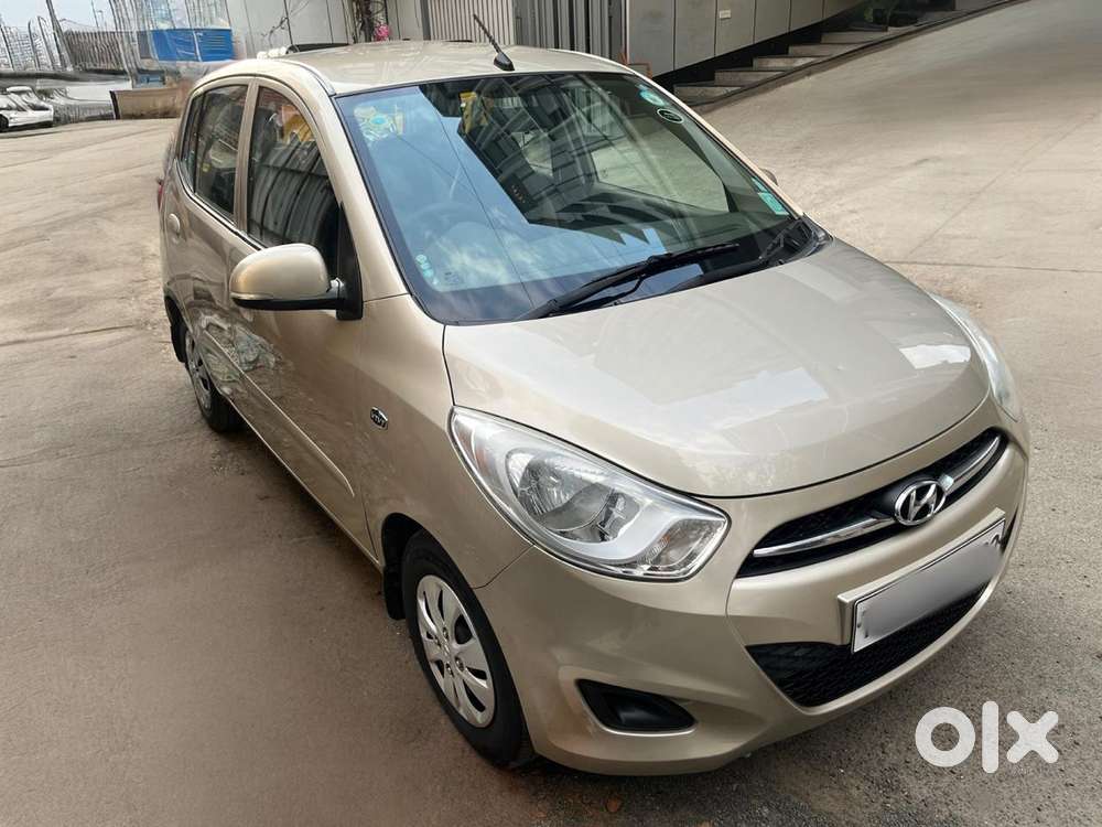 Hyundai I10 Sportz At, 2013, Petrol