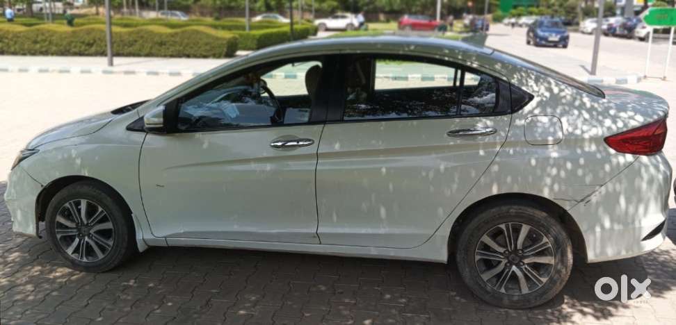 Honda City I-vtec V, 2018, Petrol