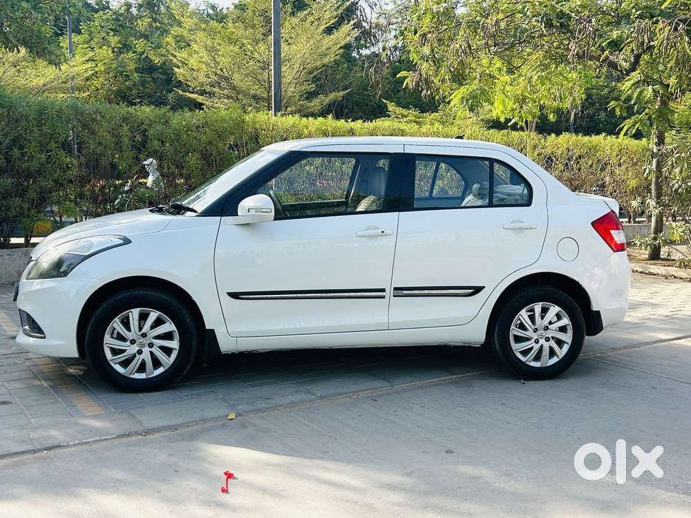 Maruti Suzuki Swift Dzire Zdi + Amt, 2017, Diesel