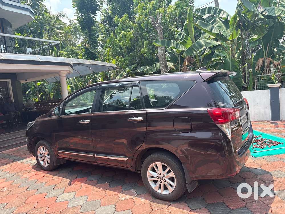 2017 Toyota Innova Crysta