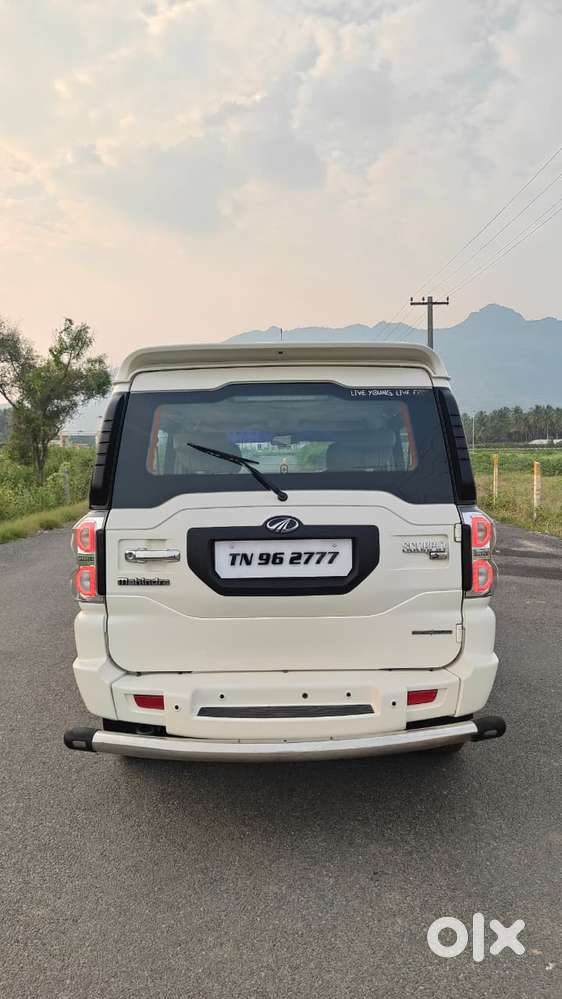 Mahindra Scorpio S10, 2017, Diesel