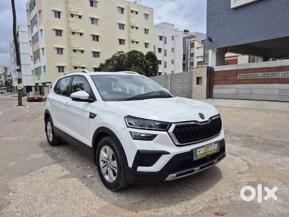 Skoda Kushaq 1.0 Tsi Ambition, 2022, Petrol