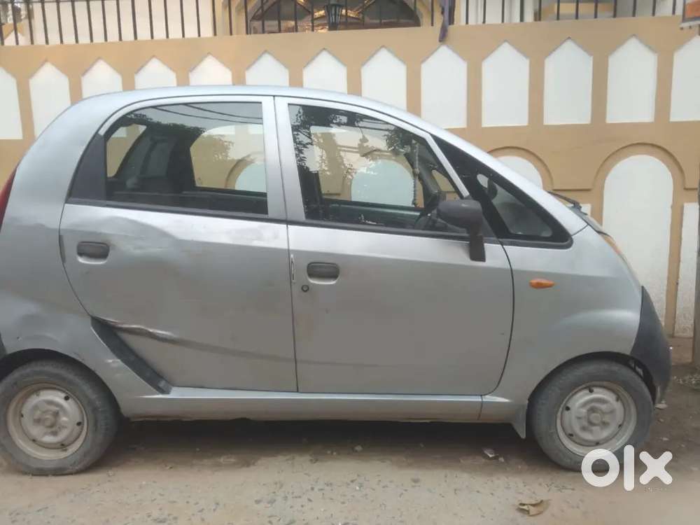 Tata Nano Lx 2011
