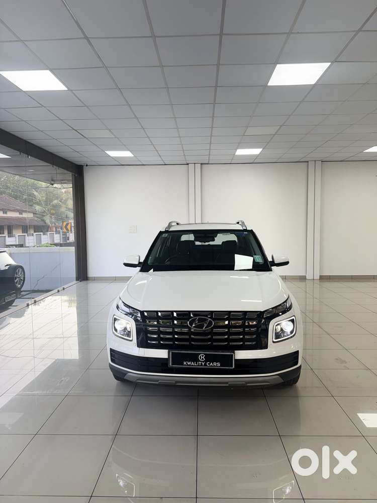 Hyundai Venue Sx (o) Mt 1.0 Turbo, 2023, Petrol