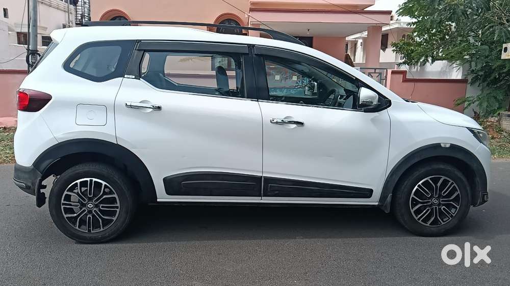 Renault Triber 1.0 Rxz Dual Tone, 2019, Petrol