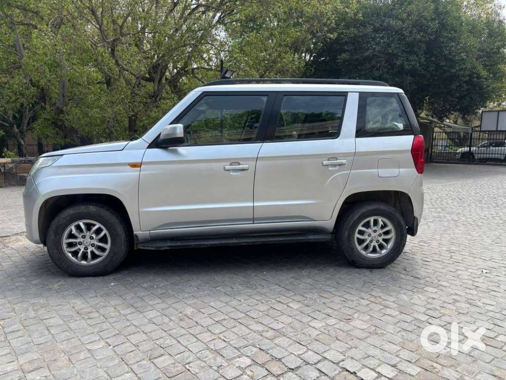Mahindra Tuv 300 T8, 2018, Diesel