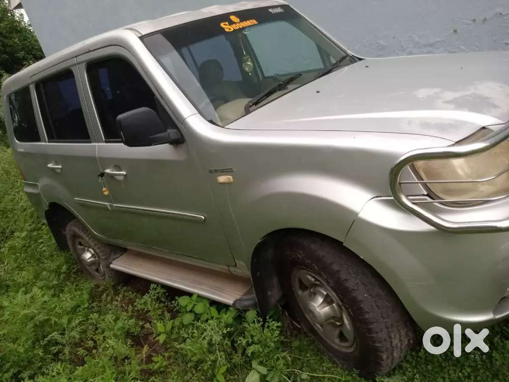 Tata Sumo Grande Lx 2010 Diesel 2nd Owner