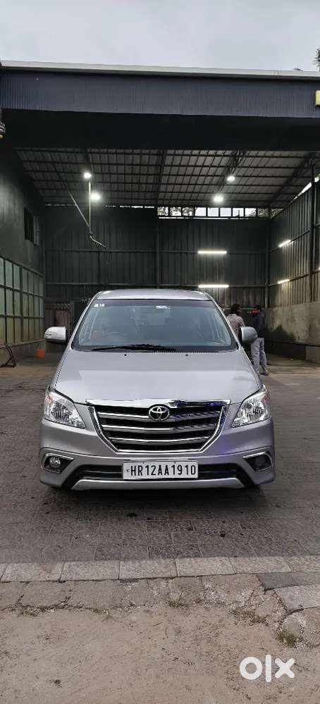 Toyota Innova 2015 Z Full Option December Last Model