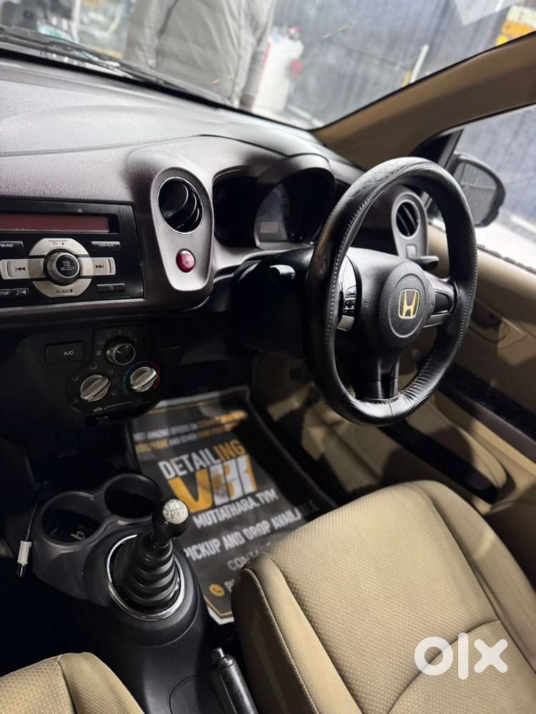 Honda Brio 2013 Petrol Well Maintained