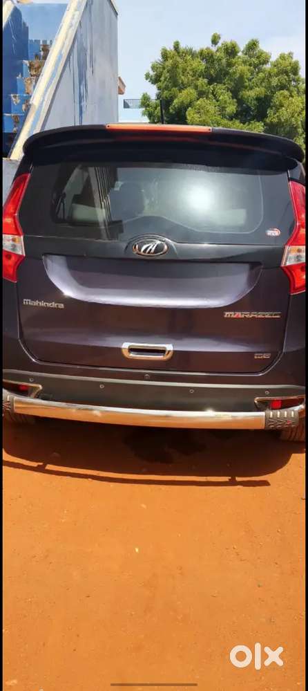 Mahindra Marazzo 1.5 2019