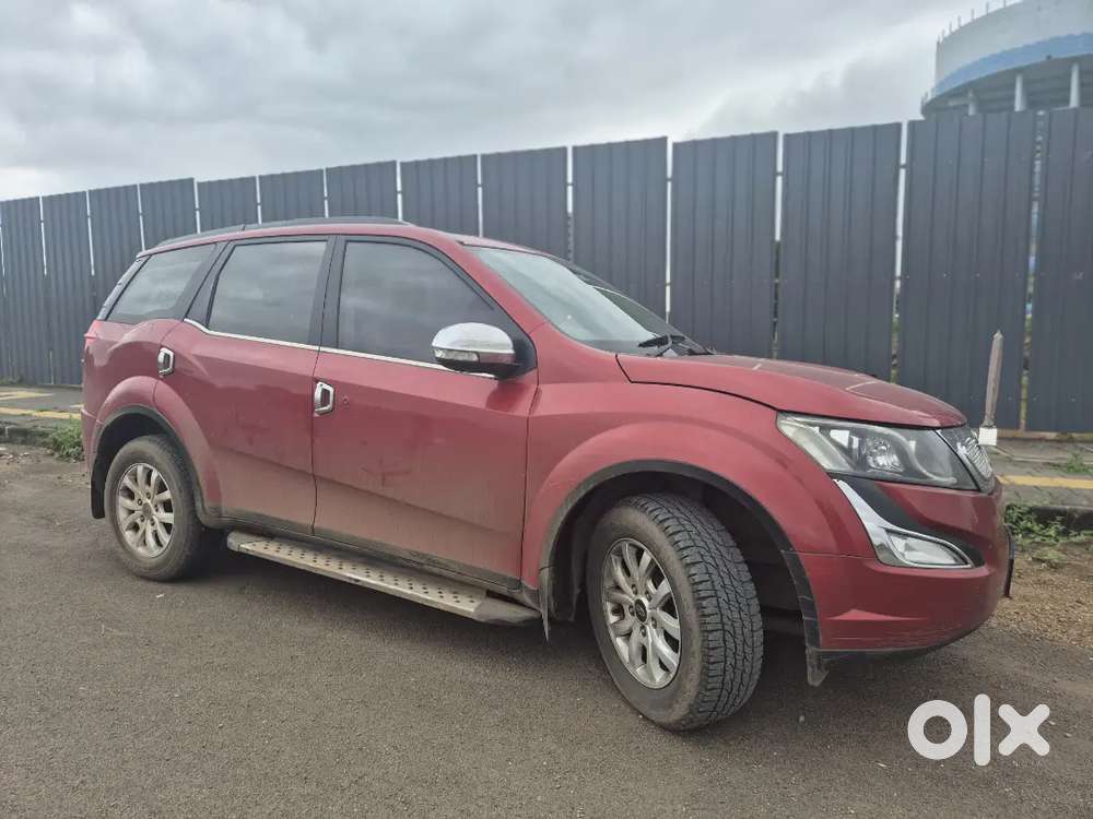 Mahindra Xuv500 W10 2016  Diesel 142000 Km Driven