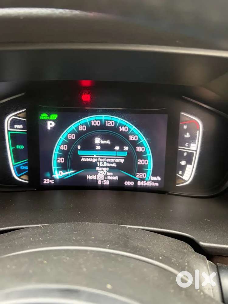 Toyota Urban Cruiser Hyryder 2023 Cng & Hybrids Well Maintained