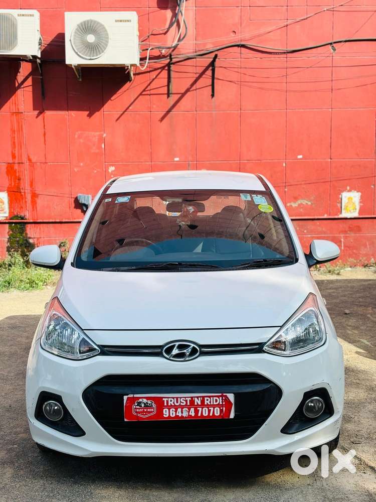 Hyundai Grand I10 Magna At, 2016, Petrol