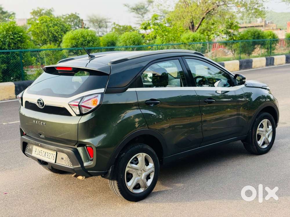 Tata Nexon 1.2 Revotron Xm (s), 2020, Petrol