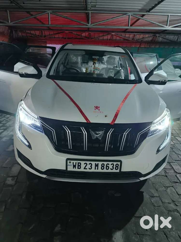 Mahindra Xuv700 Ax7 2025