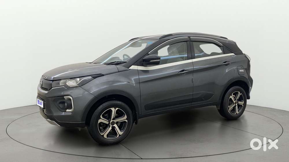 Tata Nexon 1.2 Revotron Xza Plus, 2023, Petrol