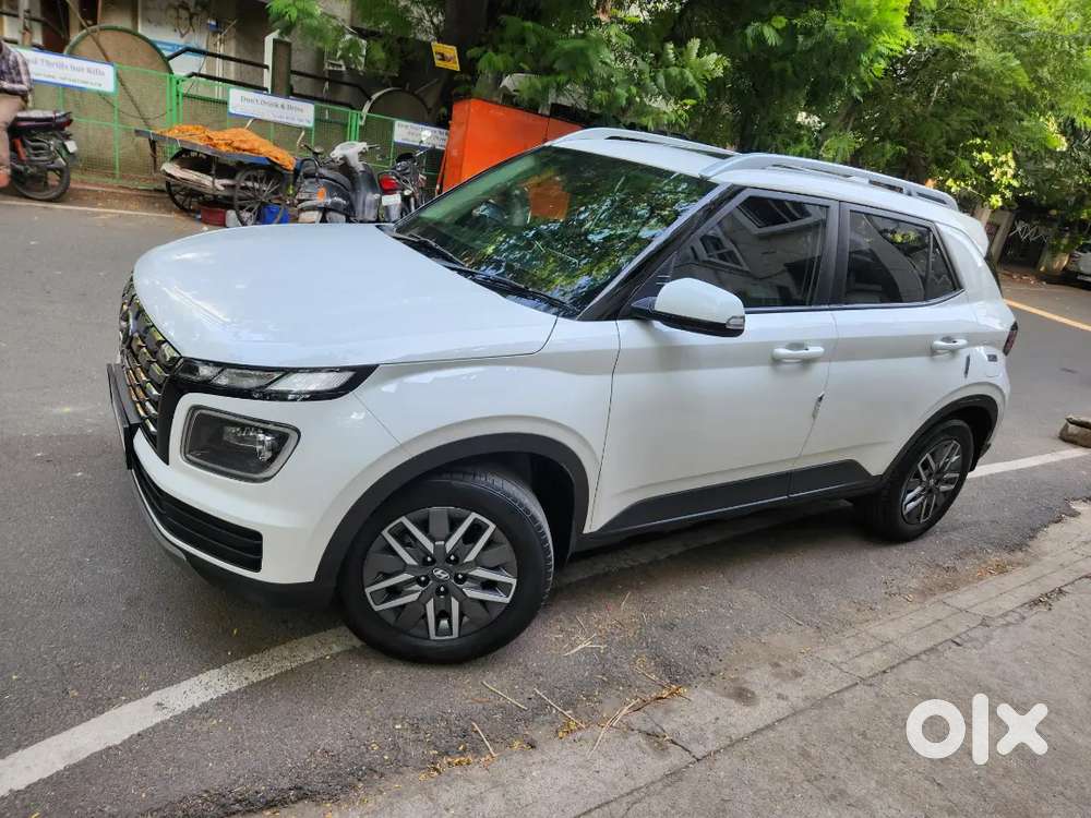 Hyundai Venue 1.0 S(o) Turbo Dct, Petrol, 2025