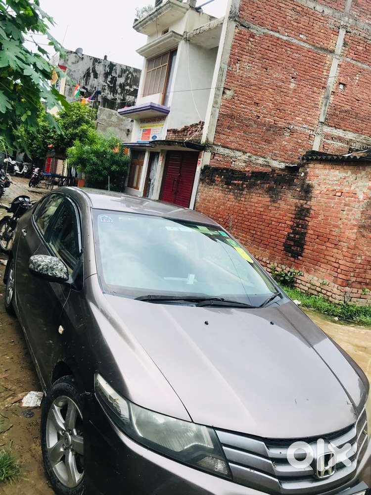 Honda City 2011 New Condition Paper Complete