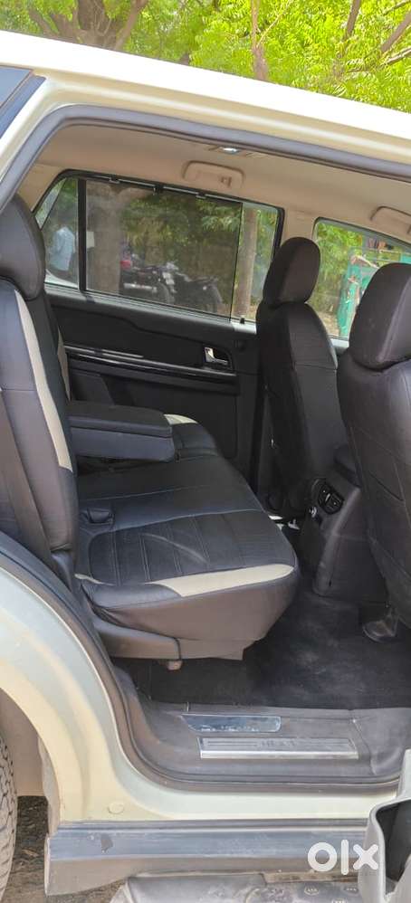 Tata Hexa 2.2 Xe 4x2 7 Str, 2017, Diesel