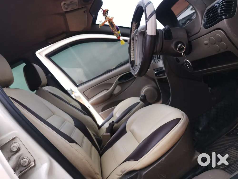 Tata Indigo Ecs Ls 2012
