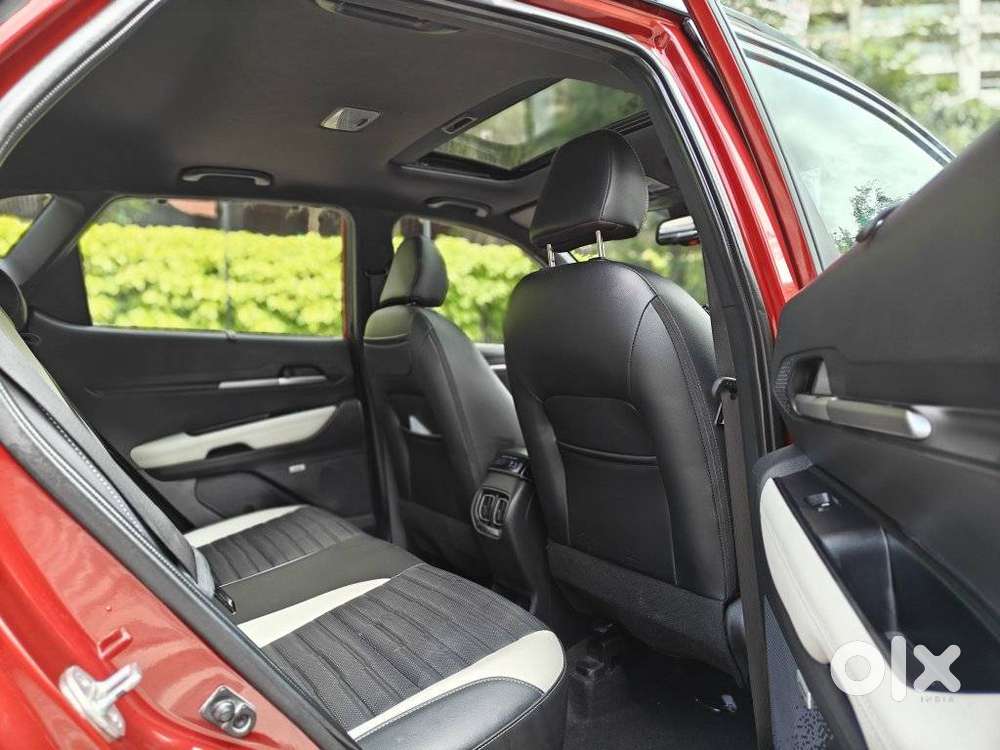 Kia Sonet Gtx Plus Turbo Dct Dt, 2024, Petrol