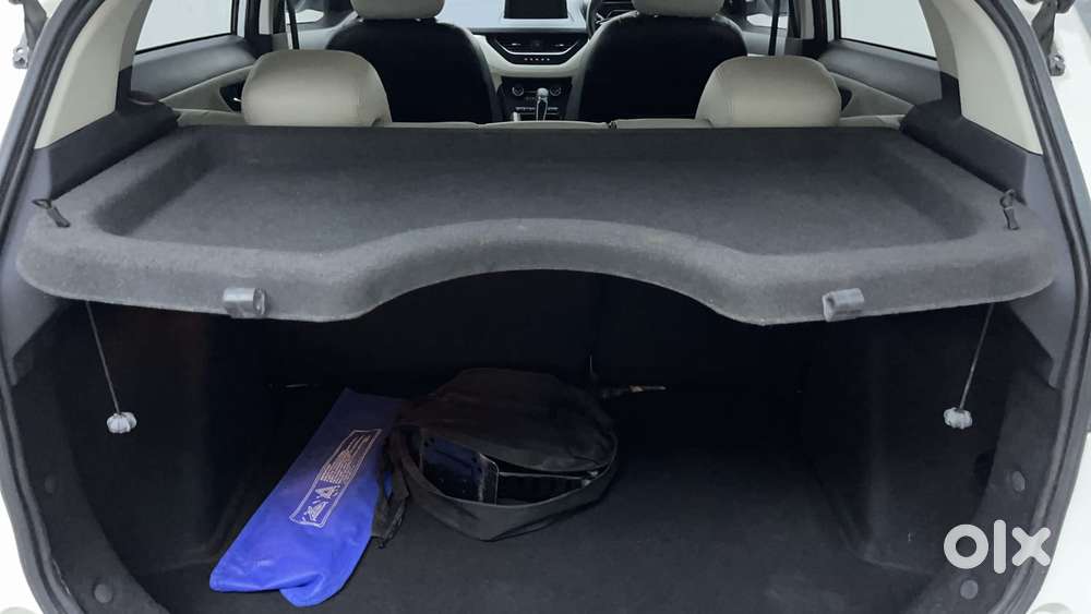 Tata Nexon 1.2 Revotron Xza Plus (o) Dual Tone, 2022, Petrol