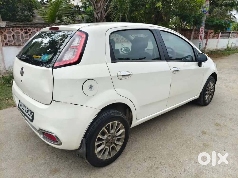 Fiat Punto Evo 2019 Diesel 105000 Km Driven