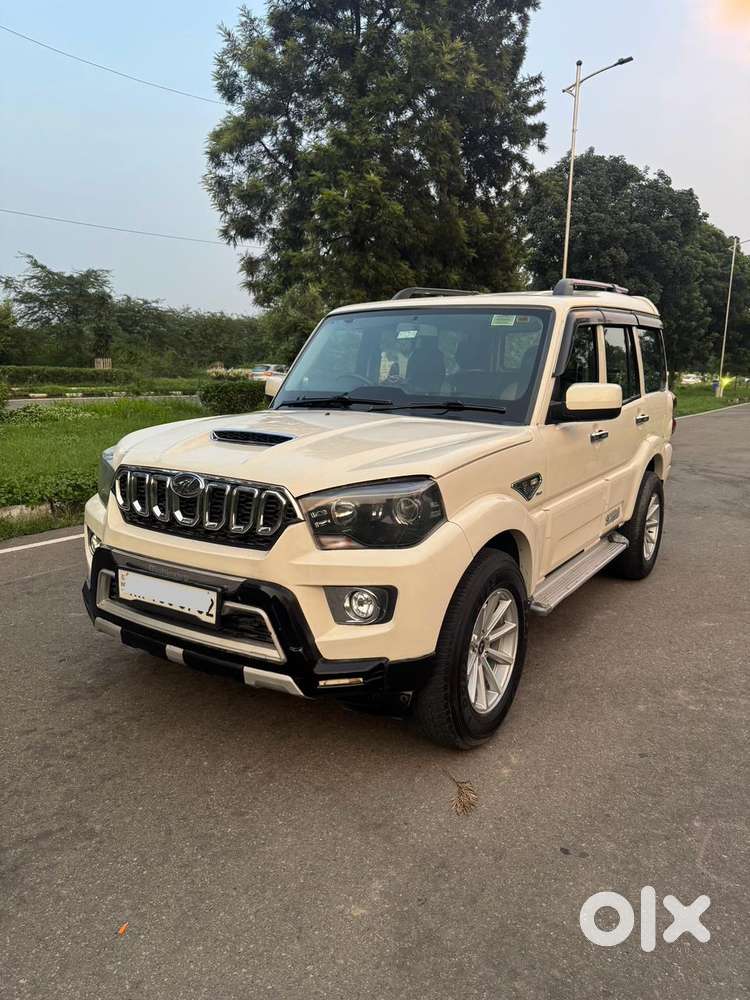 Mahindra Scorpio Classic 2.2 S 11 Mt 7 Str, 2021, Diesel