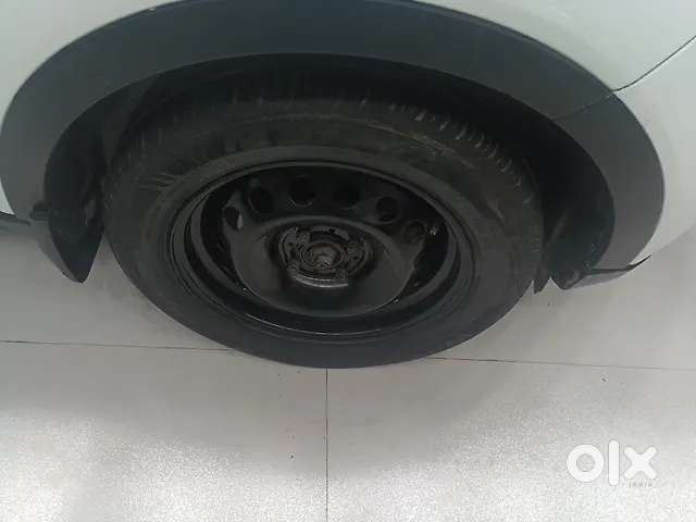 Tata Nexon 1.2 Revotron Xm (s), 2020, Diesel