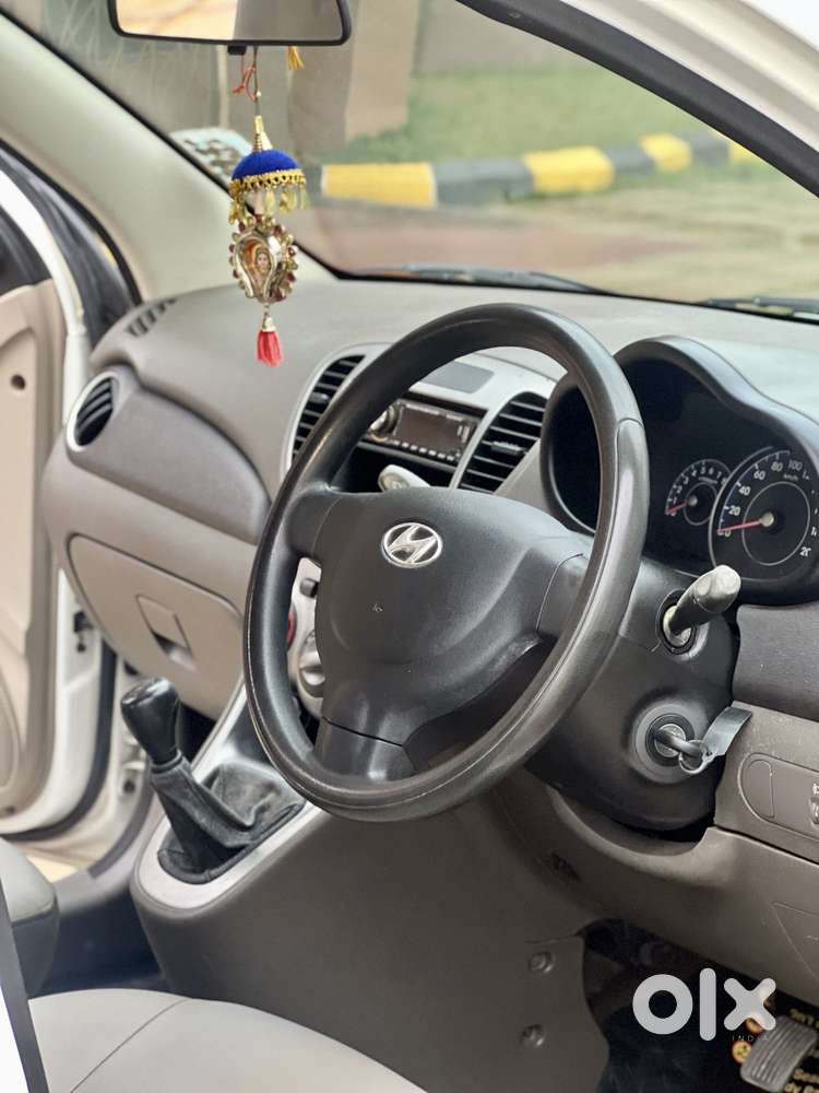 Hyundai I10 Magna O, 2015, Petrol