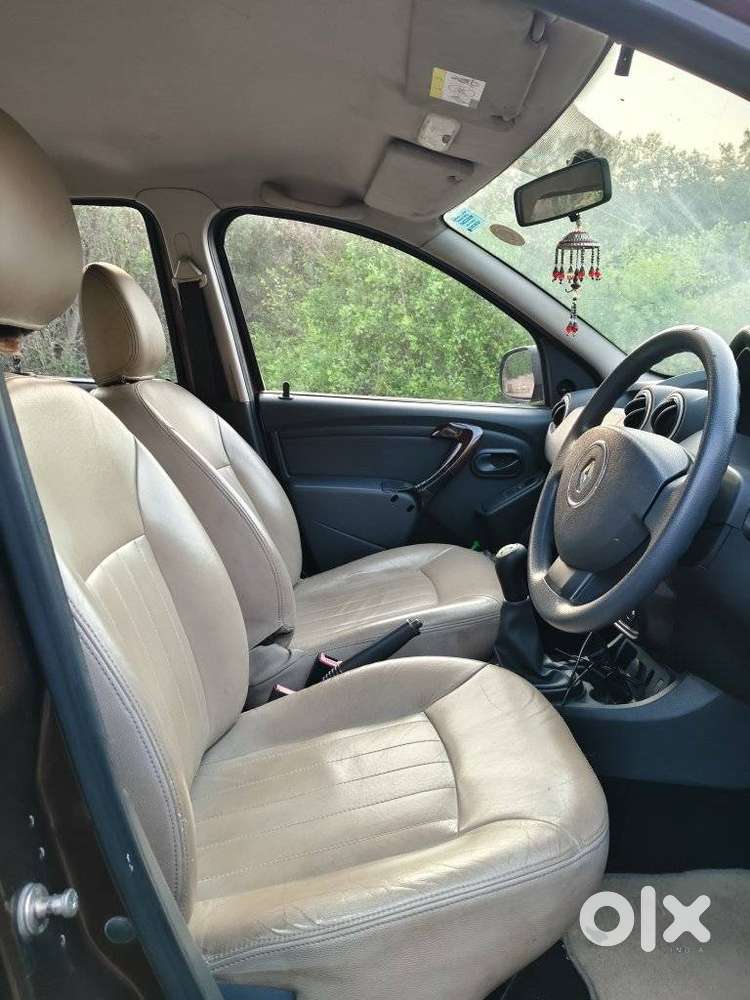 Renault Duster 2012-2015 Petrol Rxe, 2013, Petrol