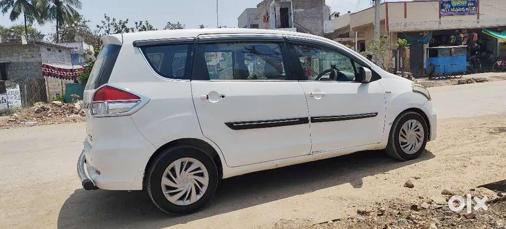 Maruti Suzuki Ertiga Vdi 2017