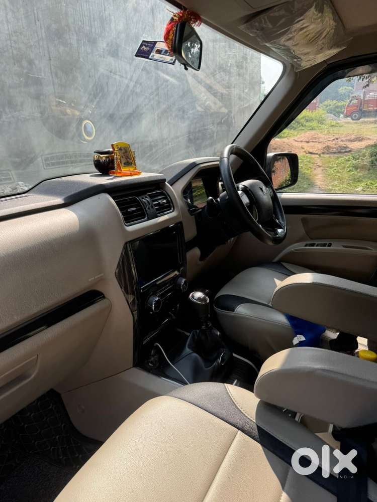 Mahindra Scorpio 2023 Diesel Well Maintained