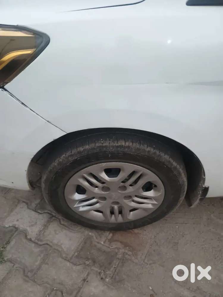 Maruti Suzuki Ertiga Vxi 2023