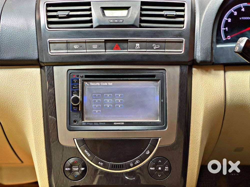 Mahindra Rexton, 2014, Diesel