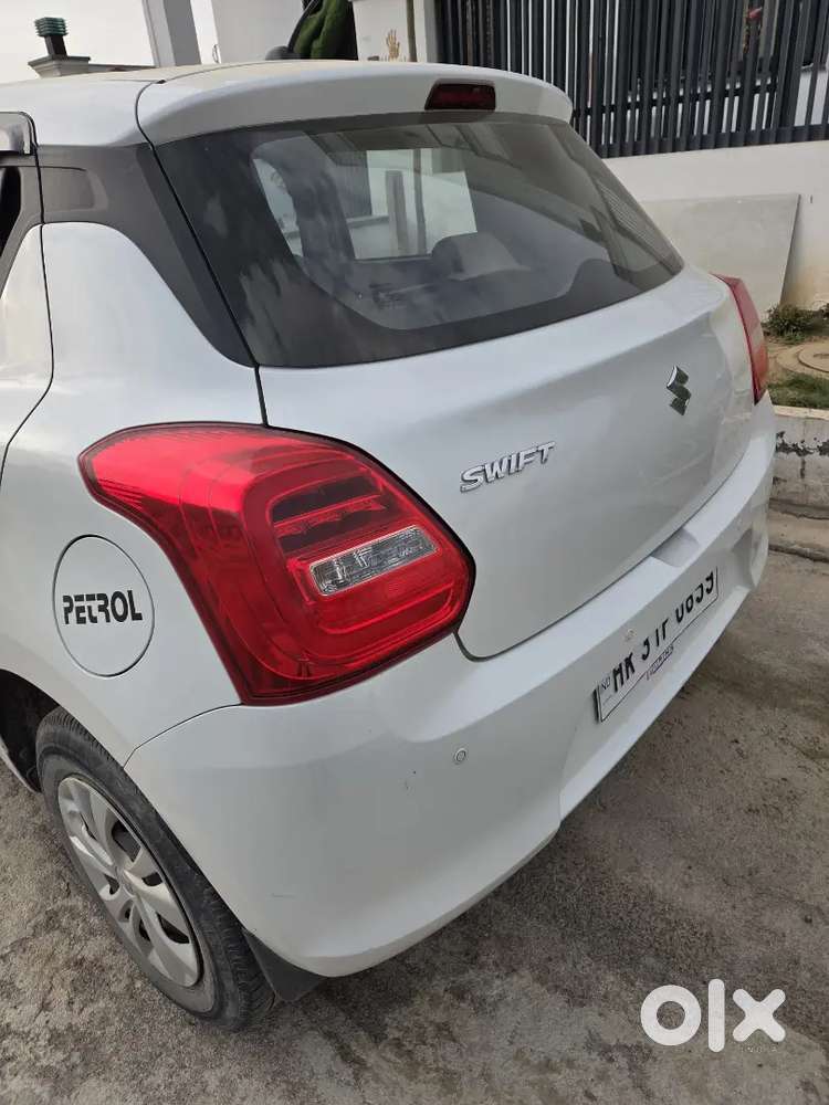 Maruti Suzuki Swift 2018 Petrol 48860 Km Driven
