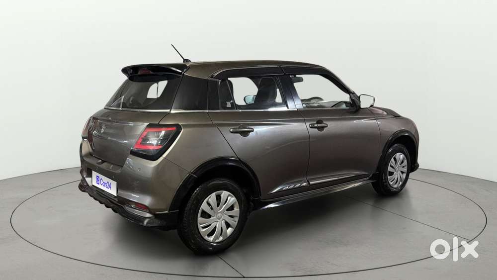 Maruti Suzuki Swift 1.2 Vxi (o), 2024, Petrol