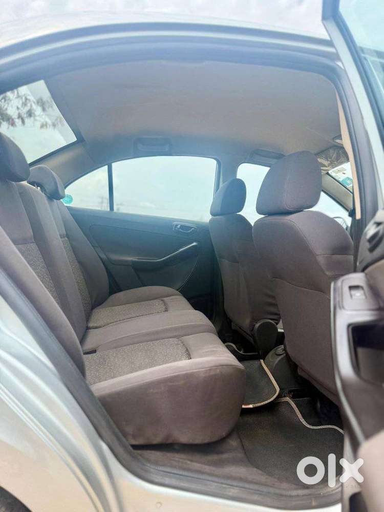 Tata Zest  Amt Quadrajet 1.3 Xma, 2015, Diesel