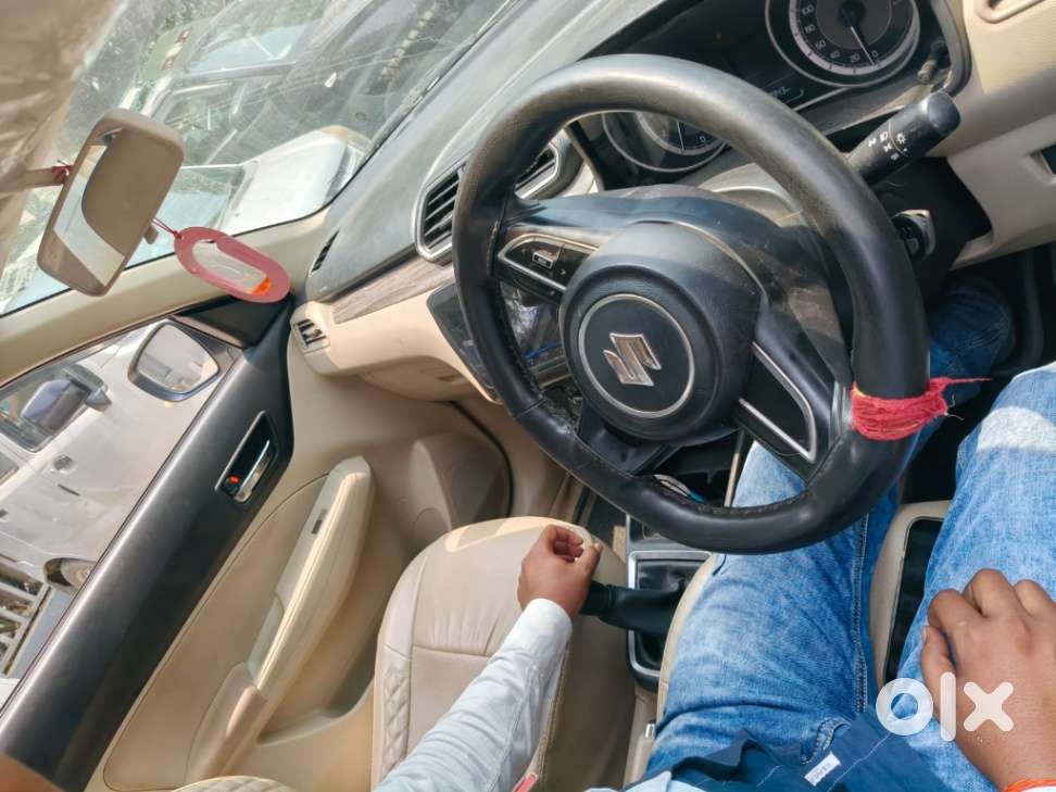 Maruti Suzuki Dzire 1.2 Vxi, 2022, Petrol