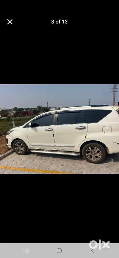 Innova Crysta 2.5 V 2021