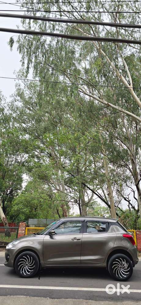 Maruti Suzuki Swift Vvt Vxi, 2022, Petrol