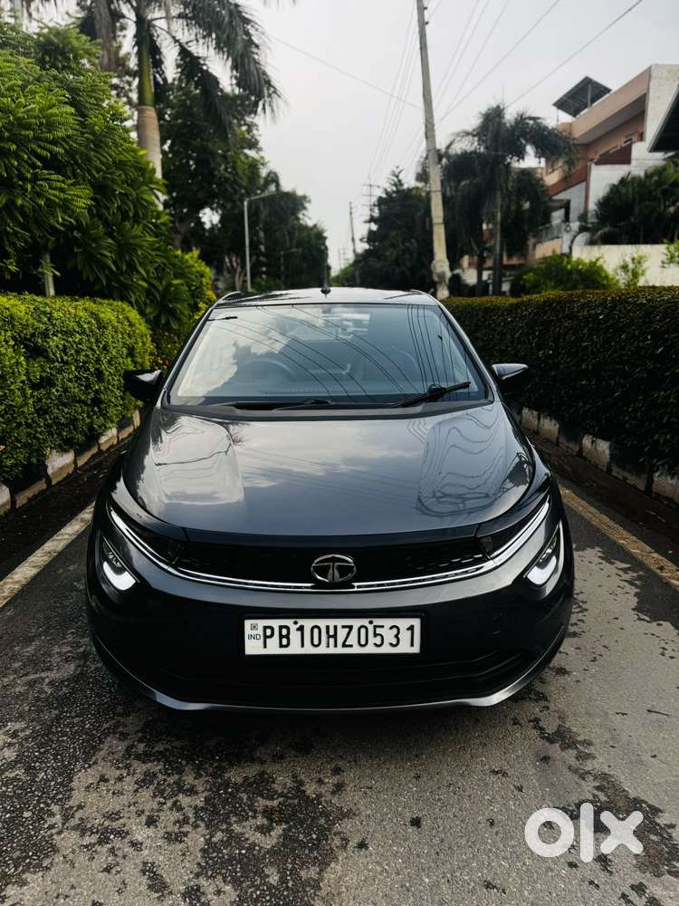 Tata Altroz 1.2 Xm Plus, 2022, Petrol
